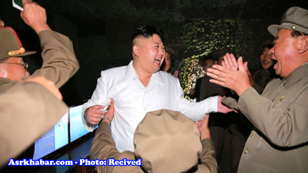 رقص رهبر کره شمالی بعد از شلیک موشک +عکس