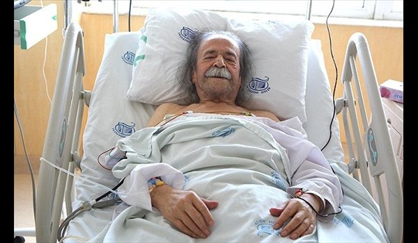 تصاویر: «پدر سالار» در بستر بیماری