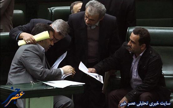 صوت: اظهارات احمدی نژاد و پاسخ لاریجانی