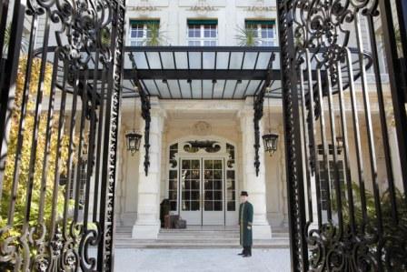 توقیف شاهزاده سعودی و 60 همراه به دلیل بدهی 6 میلیون دلاری هتل