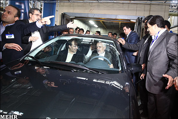 تصاوير افتتاح خطوط تولید خودرو رانا