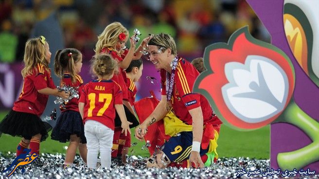 تصاویرجالب از جشن بازیکنان اسپانیا با خانواده