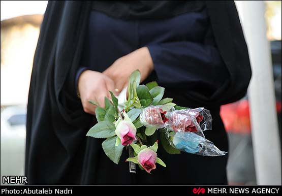 تصاویر اجرای طرح تجلیل از بانوان باحجاب