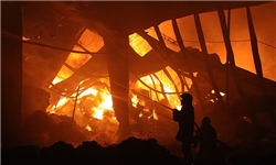 بازار گل پاکدشت در آتش سوخت
