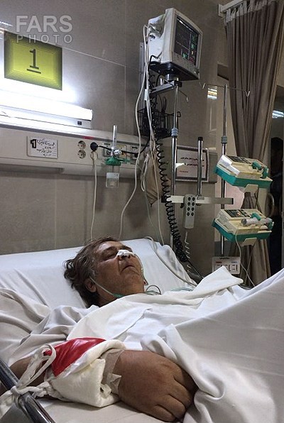 عکس/رضا رویگری روی تخت بیمارستان