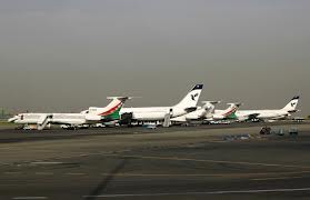 سرگردانی 200 مسافر در باند فرودگاه مهرآباد+تکمیلی