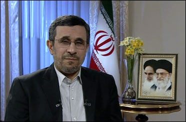 حاشیه های گفتگوی تلویزیونی احمدی نژاد: یک خانم یک شوهر که بیشتر ندارد