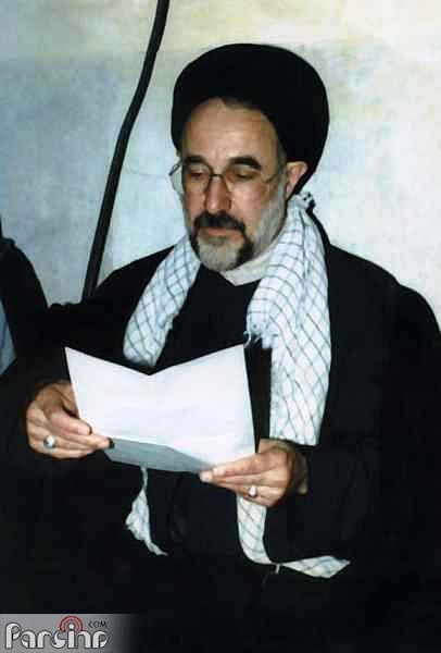 سیدمحمد خاتمی با چفیه (عکس)