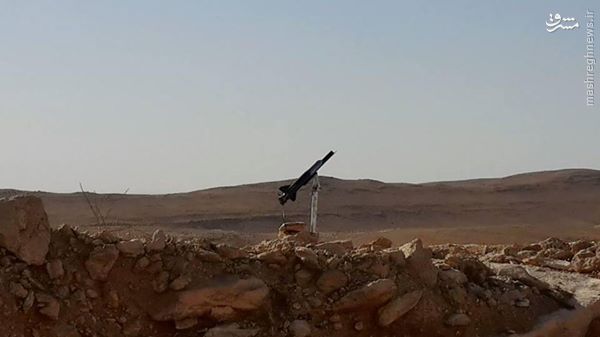 داعش موشک"خلافت1" را ساخت (عکس)