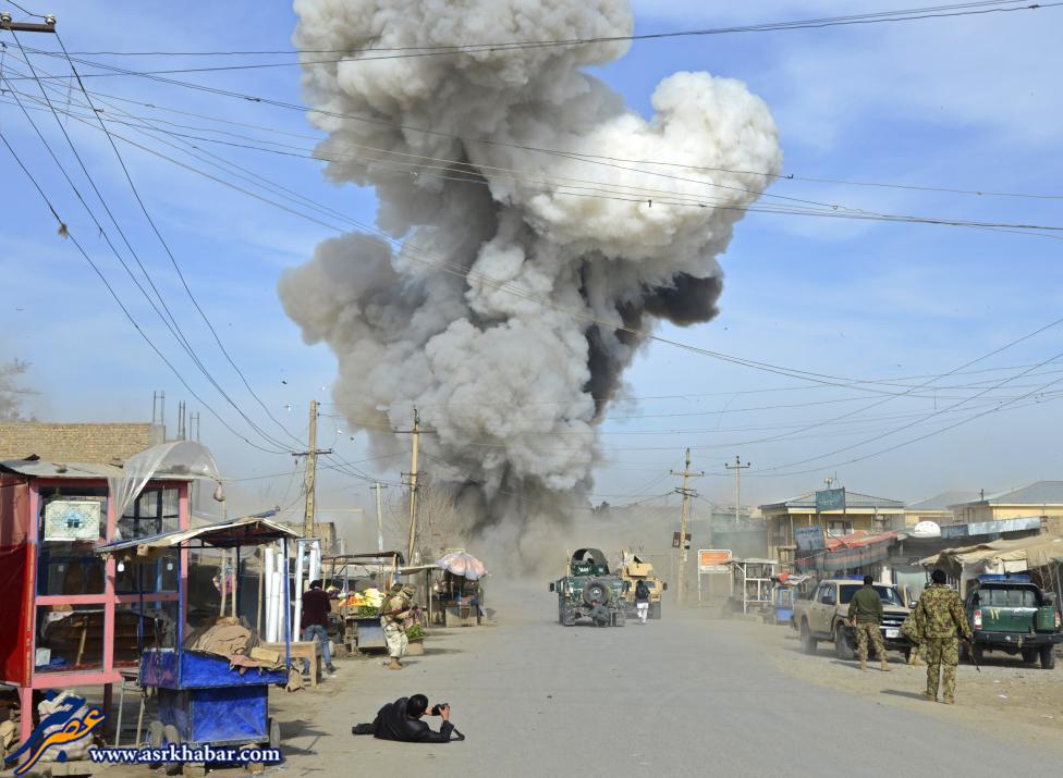 لحظه انفجار بمب در افغانستان (عکس)