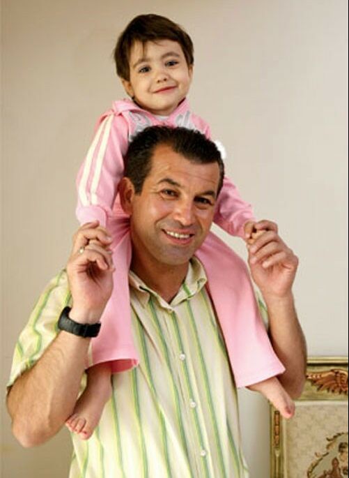 حمید استیلی و فرزندش /عکس