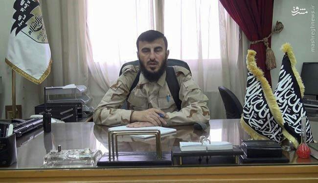 عکس: میز کار فرمانده تروریست‌های جیش الاسلام