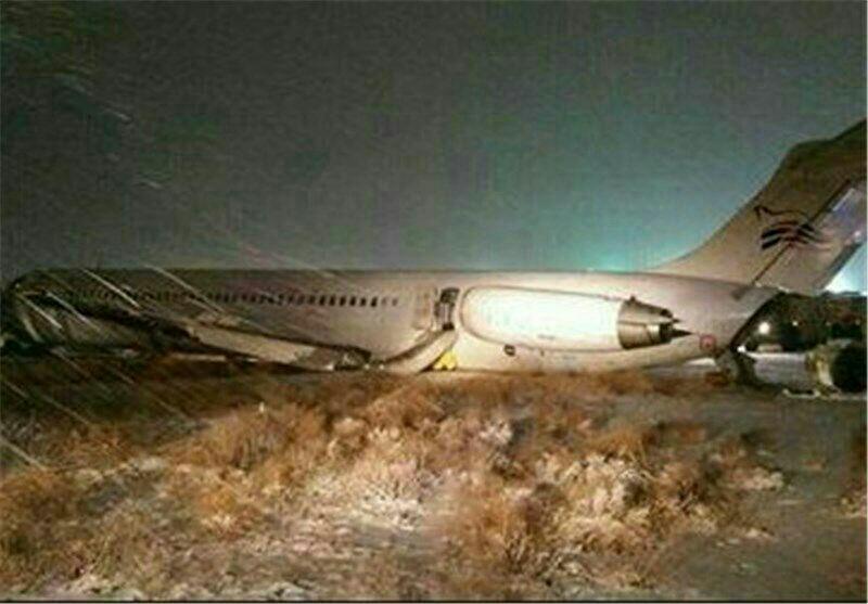 سانحه در فرودگاه مشهد (+عکس)