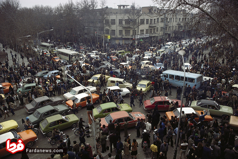 عکس: ترافیک تهران پس از اعلام خبر فرار شاه