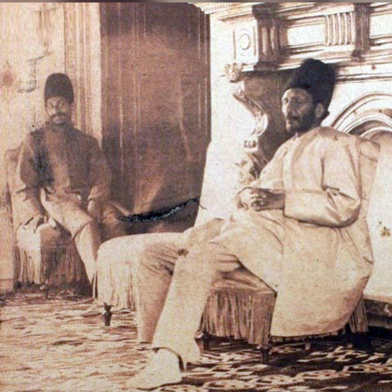 عکس: وقتی آقای چرتی سوژه ناصرالدین شاه شد!