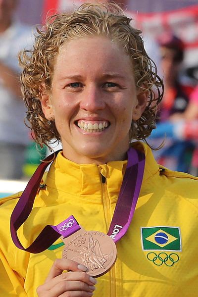 این زن پرچمدار کاروان برزیل در المپیک ریو شد +عکس