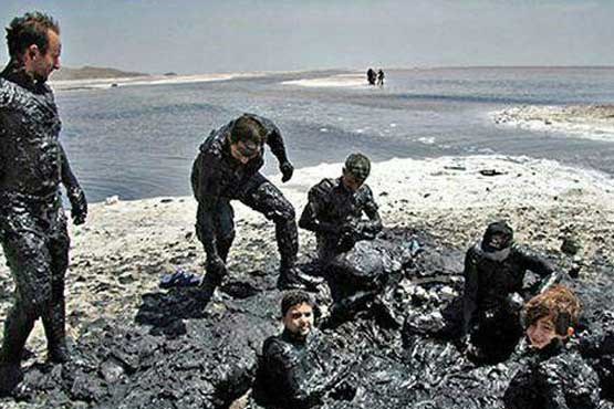 لجن درمانی در سواحل دریاچه ارومیه (عکس)