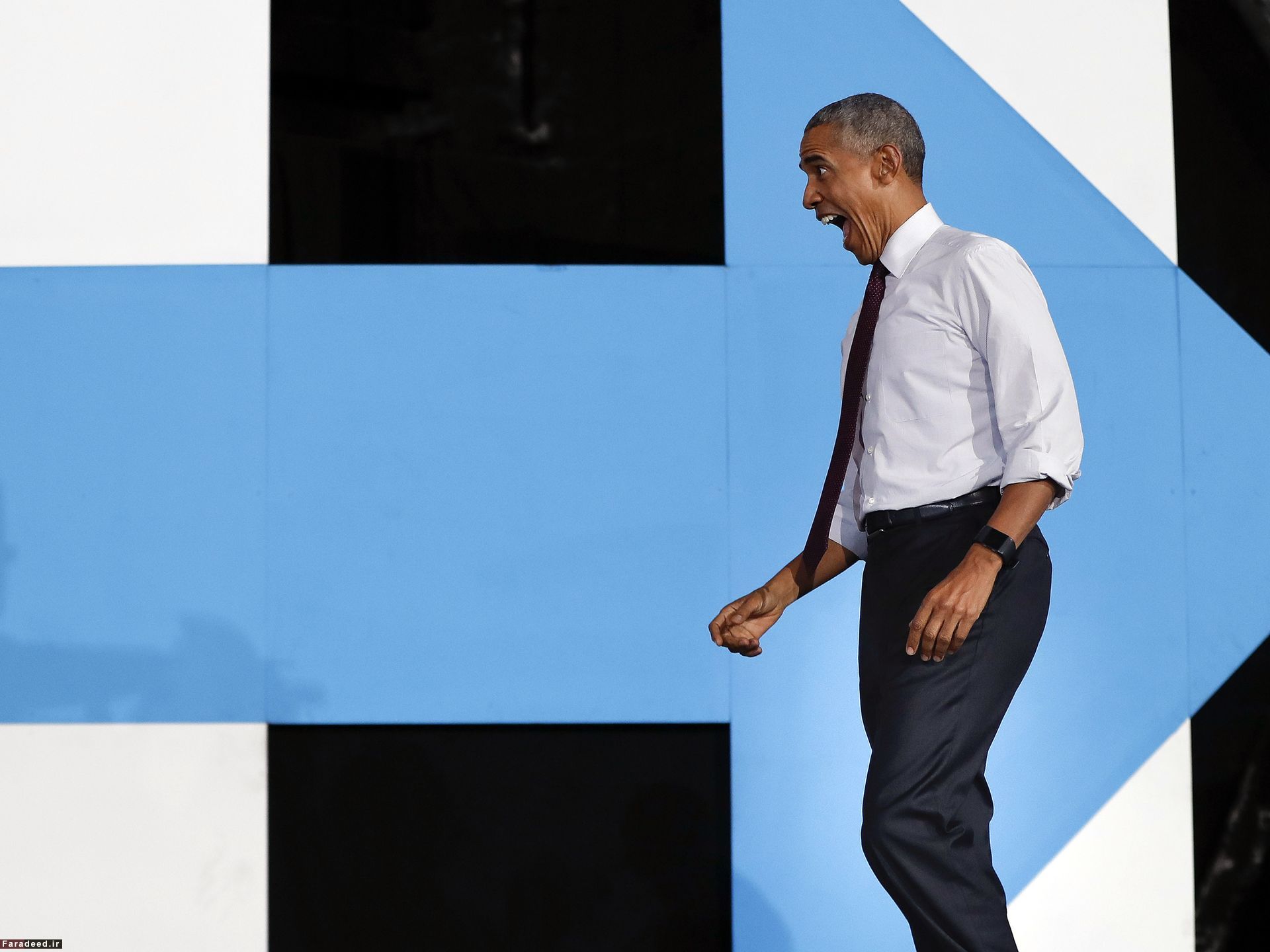 عکس: شکلک عجیب اوباما در کمپین هیلاری