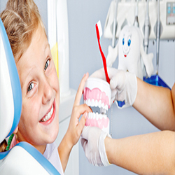 اگر دندان نیش کودکتان کج است، مراقب این بیماریهای خطرناک باشید!