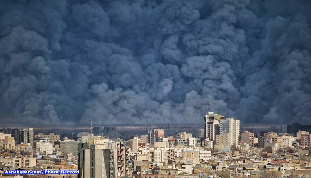 دود ناشی از آتش‌سوزی تالاب میقان (عکس)