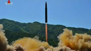 کره‌ جنوبی: پپونگ‌یانگ قصد آزمایش یک موشک قاره‌پیمای جدید را دارد
