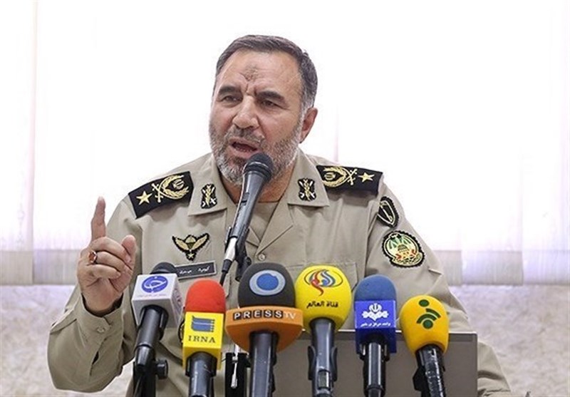 فرمانده نزاجا: هیچ خطرِ نظامی ایران را تهدید نمی‌کند