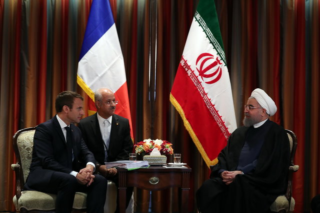 روحانی: نقش اروپا و فرانسه در حفظ فضای مثبت پسابرجام مهم است/ همه‌پرسی کردستان عراق خطرناک است