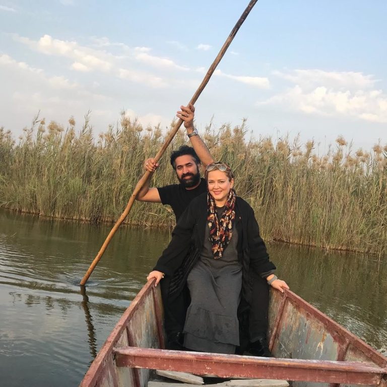 قایق سواری بهاره رهنما و همسرش (+عکس)
