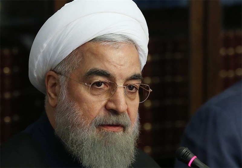 ادامه حملات حامیان حسن روحانی به خاطر "مکدر" رئیس جمهور