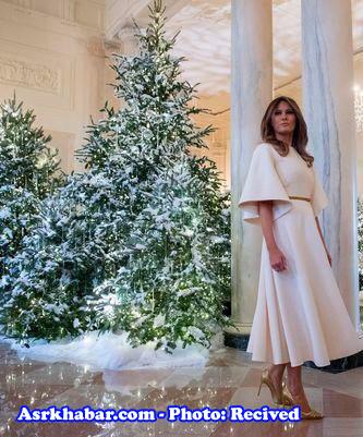 لباس کریسمس همسر ترامپ(عکس)