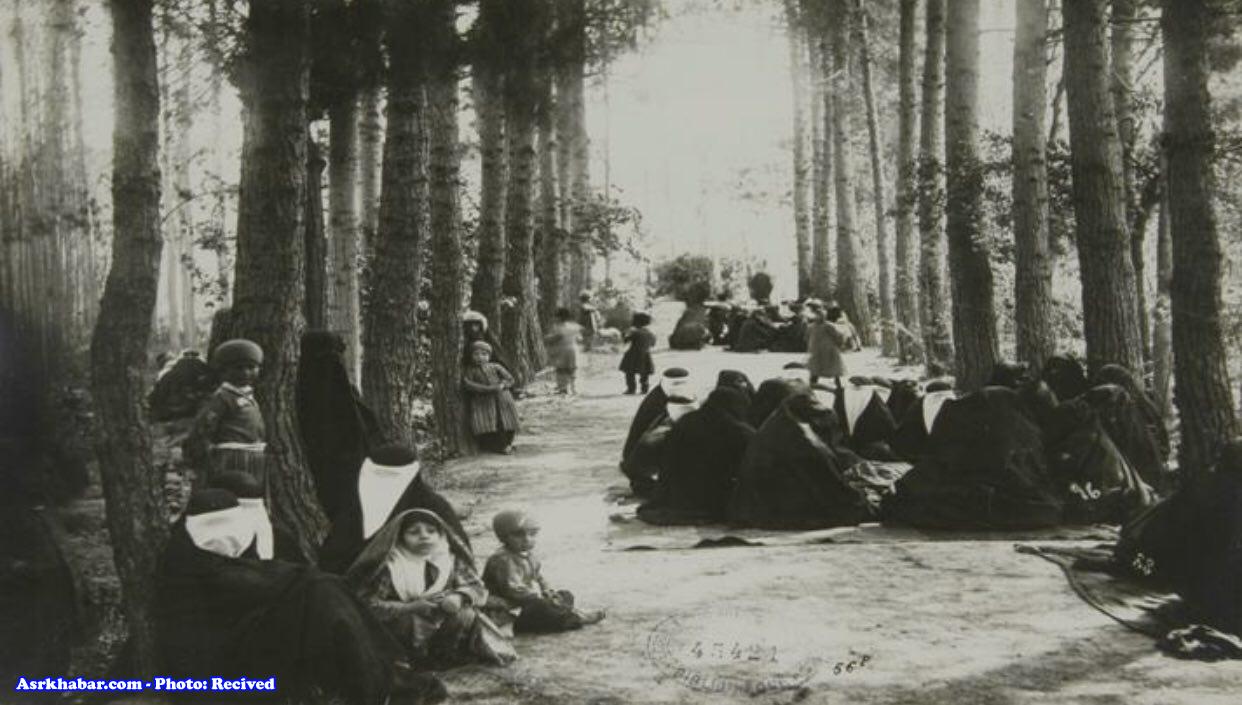 سیزده به در، اواخر دوره قاجار (عکس)