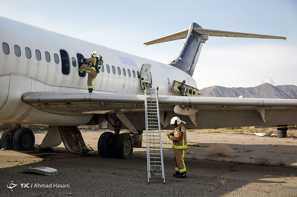 ورود متفاوت به هواپیما در مشهد! (+عکس)