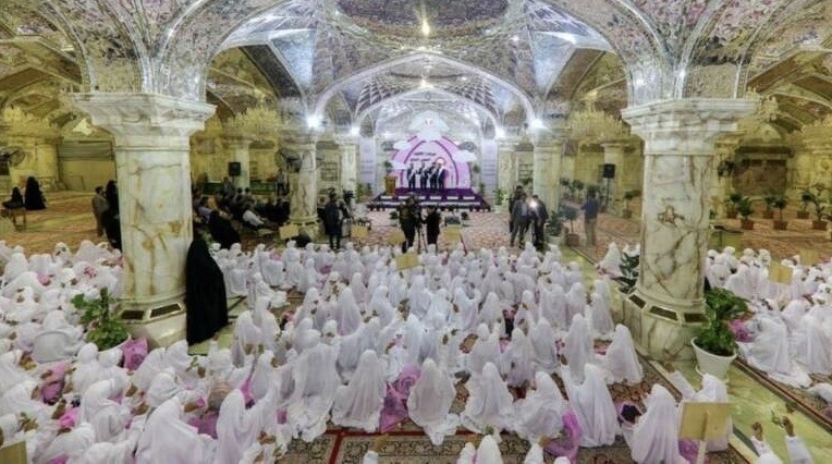 تصویر جالب از جشن تکلیف 1000 دختر در نجف (+عکس)