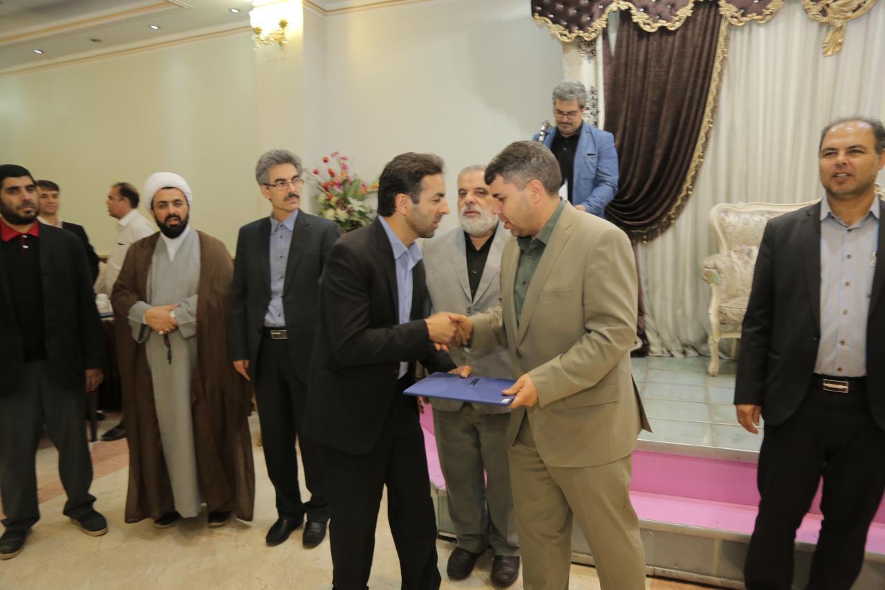 مراسم اختتامیه نمایشگاه قرآن کریم در باقرشهر برگزار شد