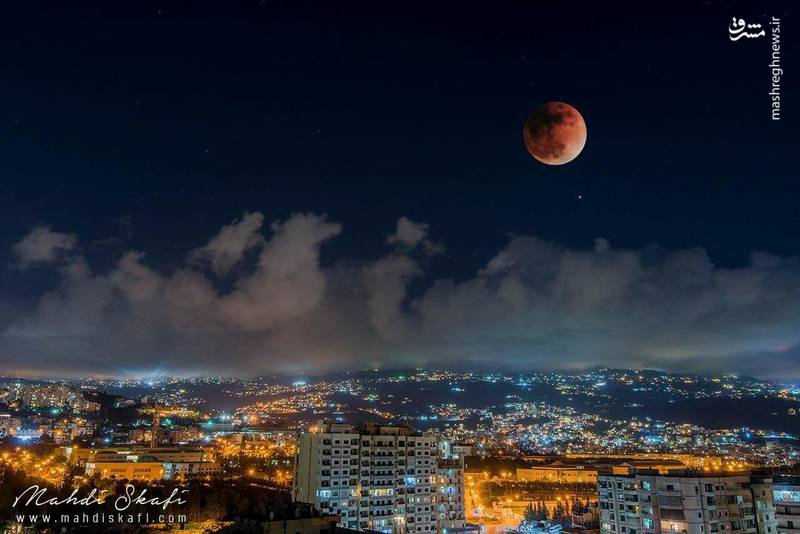 تصویری زیبا از پدیده ماه گرفتگی در لبنان