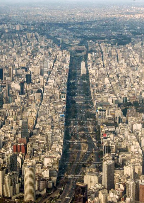عریض‌ترین خیابان دنیا ! (+عکس)