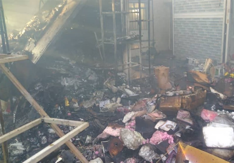 آتش‌سوزی و انفجار مرگبار در بازار گل محلاتی/ آواربرداری ادامه دارد