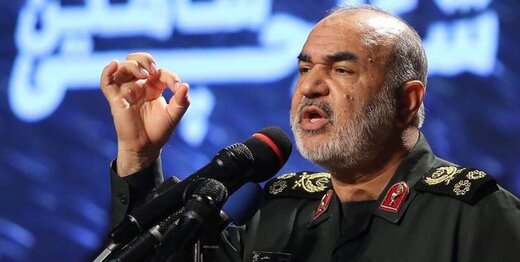 فرمانده کل سپاه : دشمنان ما در مقابل قدرت ایران اسلامی ، زمین گیر شده اند