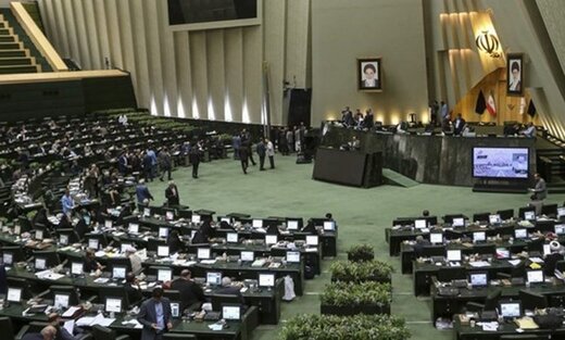 اصرار تندروهای مجلس بر محدودسازی اینترنت در ایران | آقای وزیر عقب‌نشینی کرد؟