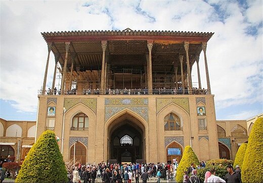 اعتراض نماینده مجلس به وضعیت نابسامان کاخ‌های صفوی در اصفهان