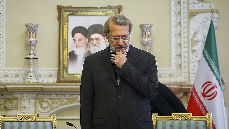نماینده سابق مجلس: اصولگرایان تندرو انتقام خود را از علی لاریجانی می‌گیرند/ عملکرد برادران لاریجانی تاثیری روی او ندارد