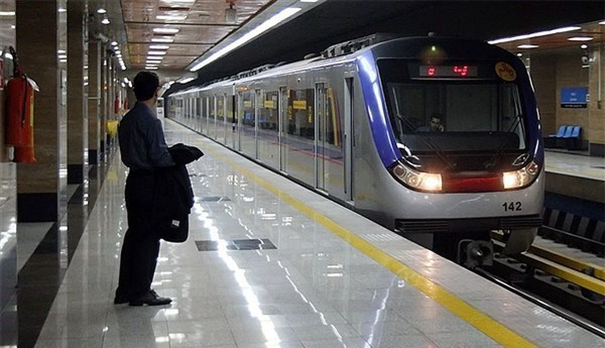 فعالیت متروی تهران در تعطیلات همانند روزهای تعطیل است