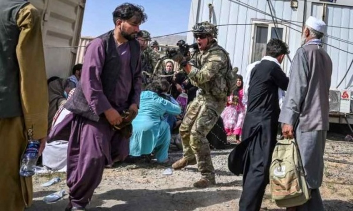 نماینده پارلمان فرانسه: وضعیت فعلی افغانستان نتیجه فساد و عدم بهبود زندگی روزمره افغان‌هاست