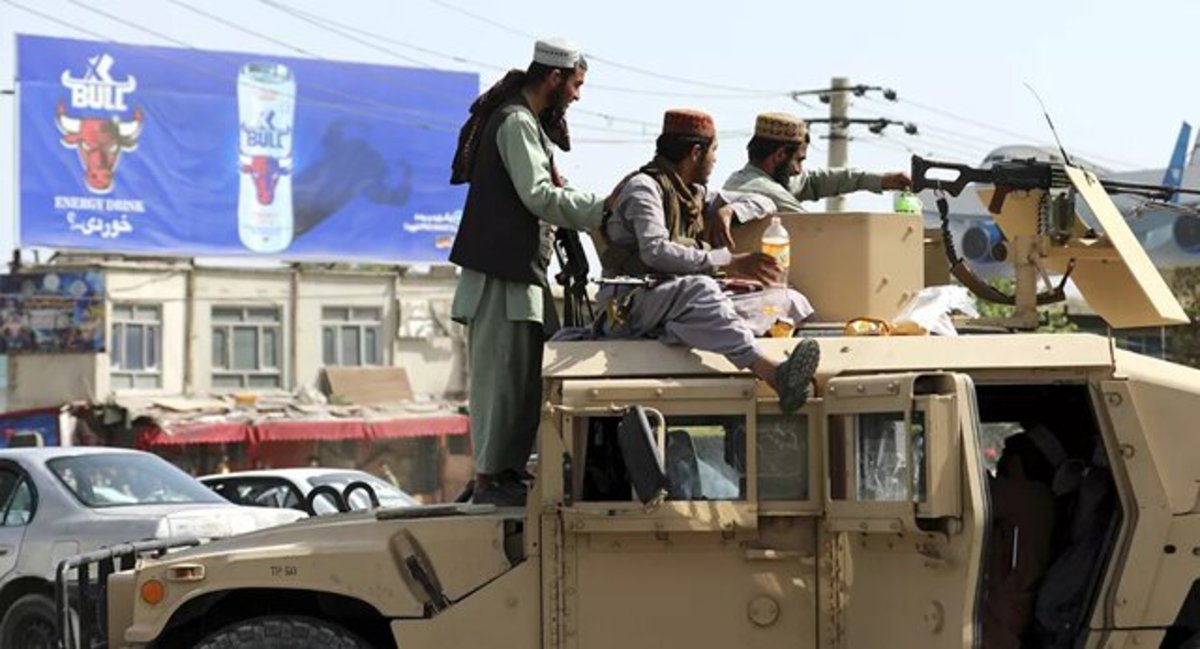 کاخ سفید: مقدار قابل توجهی از تجهیزات دفاعی آمریکا به دست طالبان افتاده است