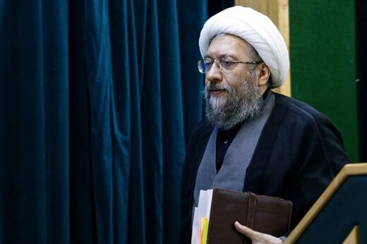 آملی لاریجانی ، رئیس مجمع تشخیص مصلحت: راس الامور بودن مجلس نمی تواند انجام وظایف رهبری را هم شامل شود
