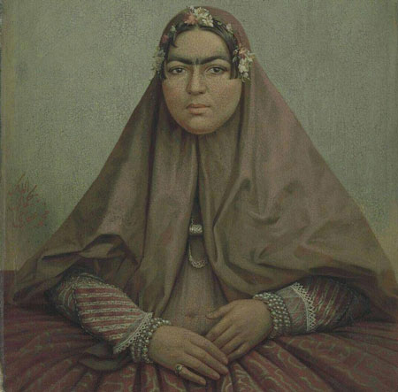 زن سبیلوی قاجاری که حرف پشت سرش زیاد است(عکس)