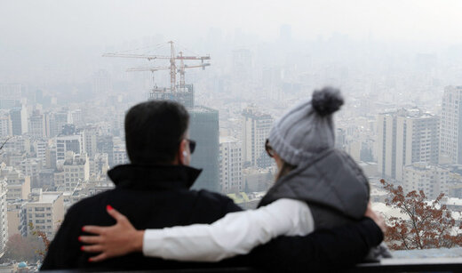 تشدید آلودگی هوای تهران و کرج تا حد «بسیار ناسالم»/ از تردد غیرضروری خودداری کنید