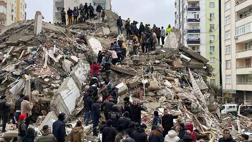رگبار زلزله در ترکیه/ زمین‌لرزه ۶ رشتری برای سومین بار این کشور را لرزاند