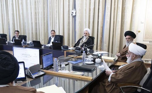هیات نظارت مجمع تشخیص، موادی از بودجه را مغایر سیاست‌های کلان دانست
