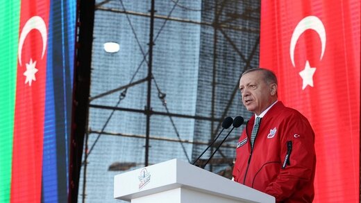 اردوغان برای باکو شعر خواند